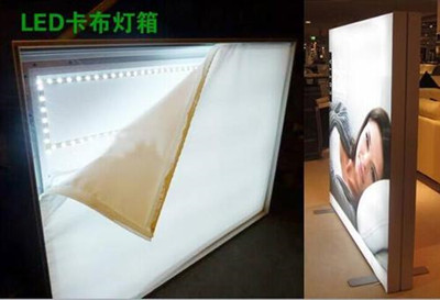 成都广告91香蕉污视频在线如何让你的广告牌更具吸引力？
